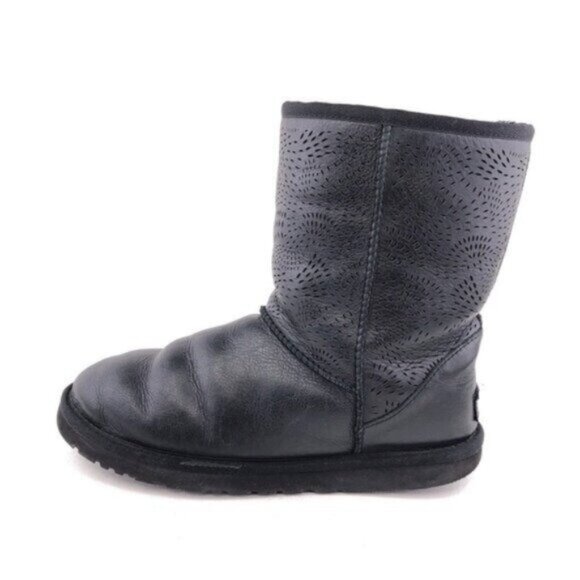 UGG Shoes - UGG Tiana Seaweed Perf Winter Boots 9